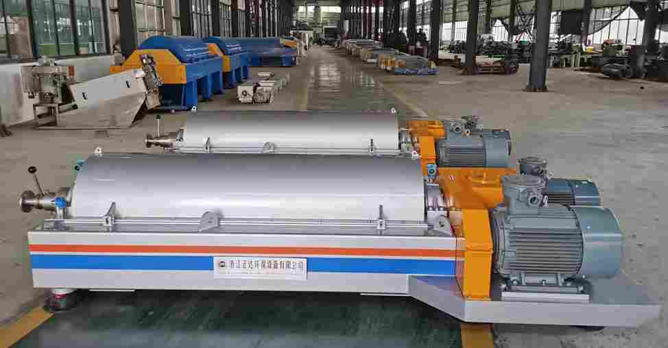 三相分离离心机工作原理与技术参数解析，高效处理有机废弃物